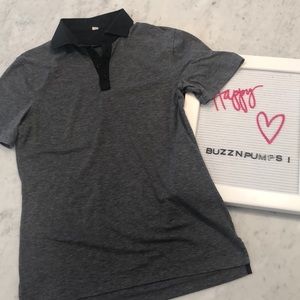 Lululemon men’s gray three button polo T-shirt